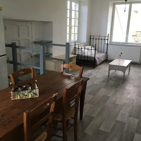 Relais Des Chaux Holiday home Saint-Jean-des-Ollieres